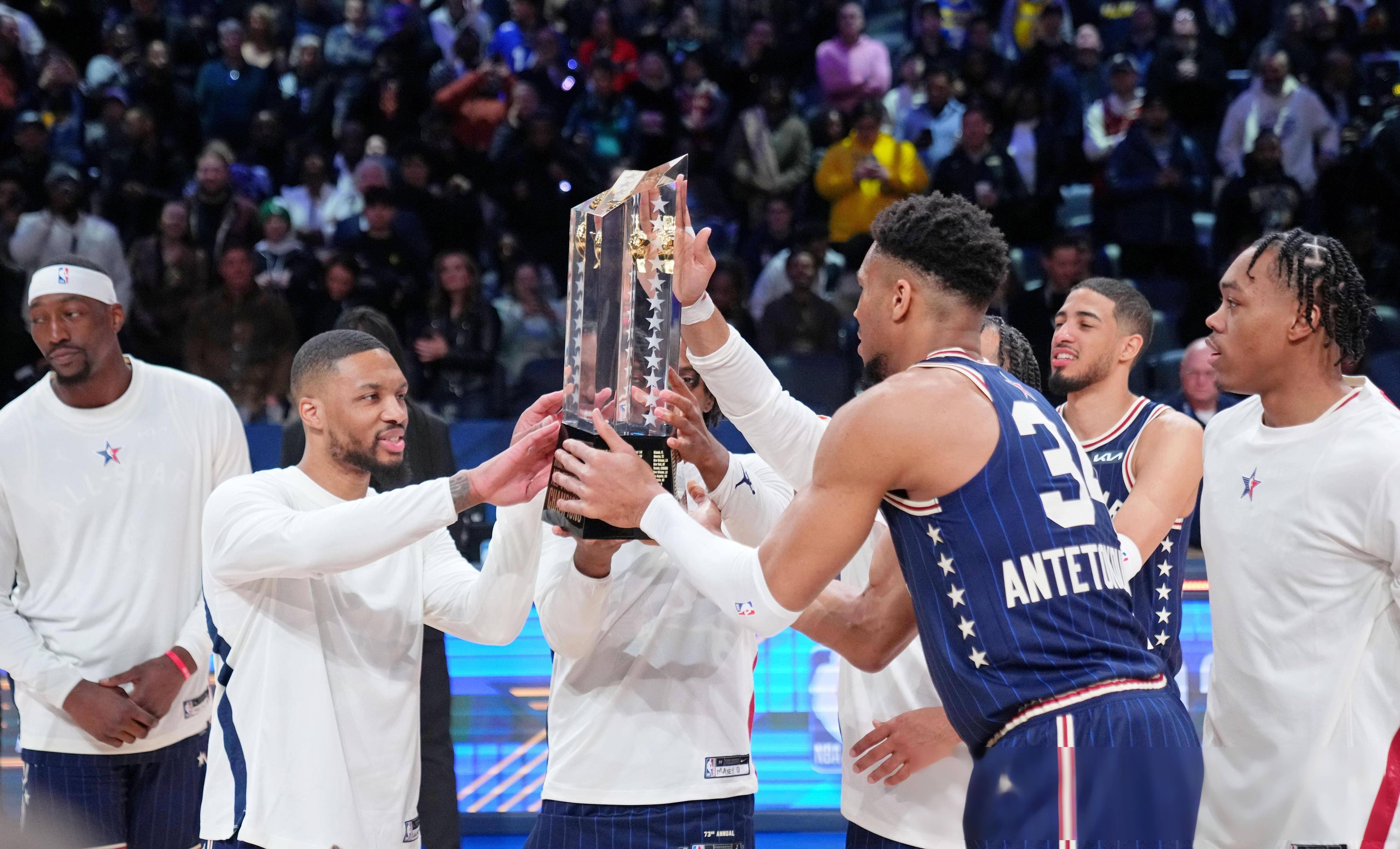 “NBA全明星赛的盛况，文化与竞技的结合！”